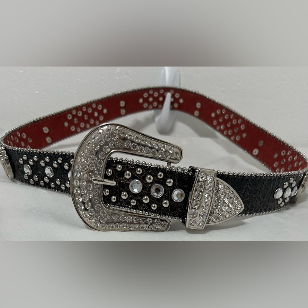 Genuine Leather Bling Western Belt S/M Rhinestone Buckle Bull Horseshoe Conchos